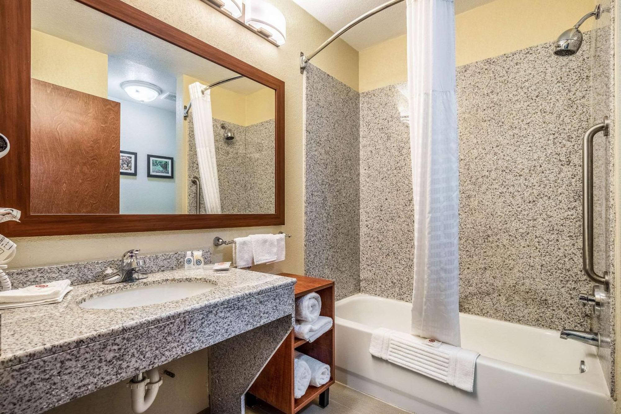 Comfort Suites Near Texas State University San Marcos Luaran gambar